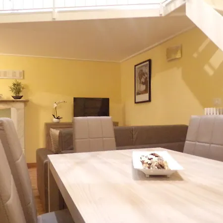 Apartment Inappartamento La Mole Turin